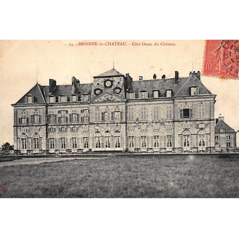 BRIENNE-le-CHATEAU : cote ouest du chateau - tres bon etat