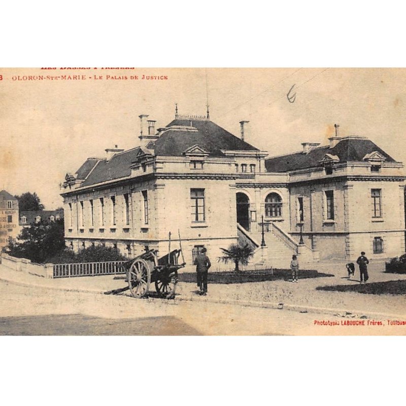 ORLONS-Ste-MARIE : le palais de justice - tres bon etat ORLONS-Ste-MARIE : le palais de justice - tres bon etat