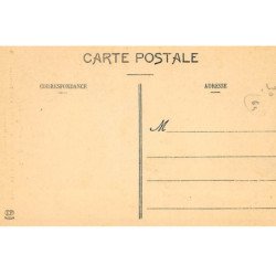 ORLONS-Ste-MARIE : interieur du portique monument historique - tres bon etat