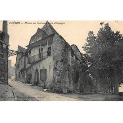 ORLONS-Ste-MARIE : maison sur l'ancienne route d'espagne - tres bon etat
