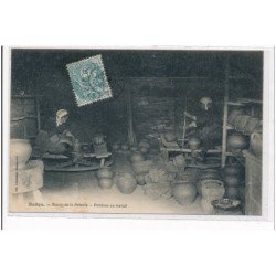 REDON : bourg de la poterie, potieres au travail - tres bon etat