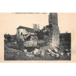 BRIEULLES-sur-MEUSE : en 1919 l'eglise - tres bon etat