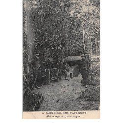 AVOCOURT : bois d'avocourt abri de repos avec jardins anglais - tres bon etat