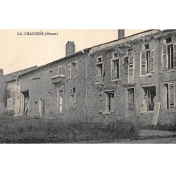LA CHAUSSEE : batiment ruine - tres bon etat