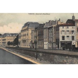 VERDUN : quai de la republique - tres bon etat