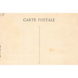 MONTZEVILLE : la place de l'ecole - tres bon etat
