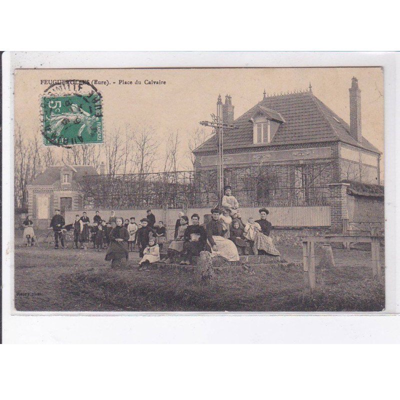 FEUGUERULLES: place du calvaire - très bon état