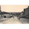 ESNES : rue de l'eglise - tres bon etat