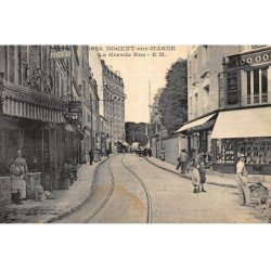 NOGENT-le-PERREUX : la grande rue, boucherie - tres bon etat