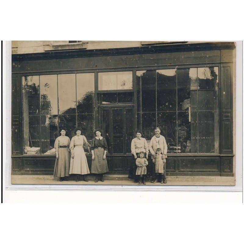 AISNE : magasin """"au bon marché"""" (à localiser) - très bon état