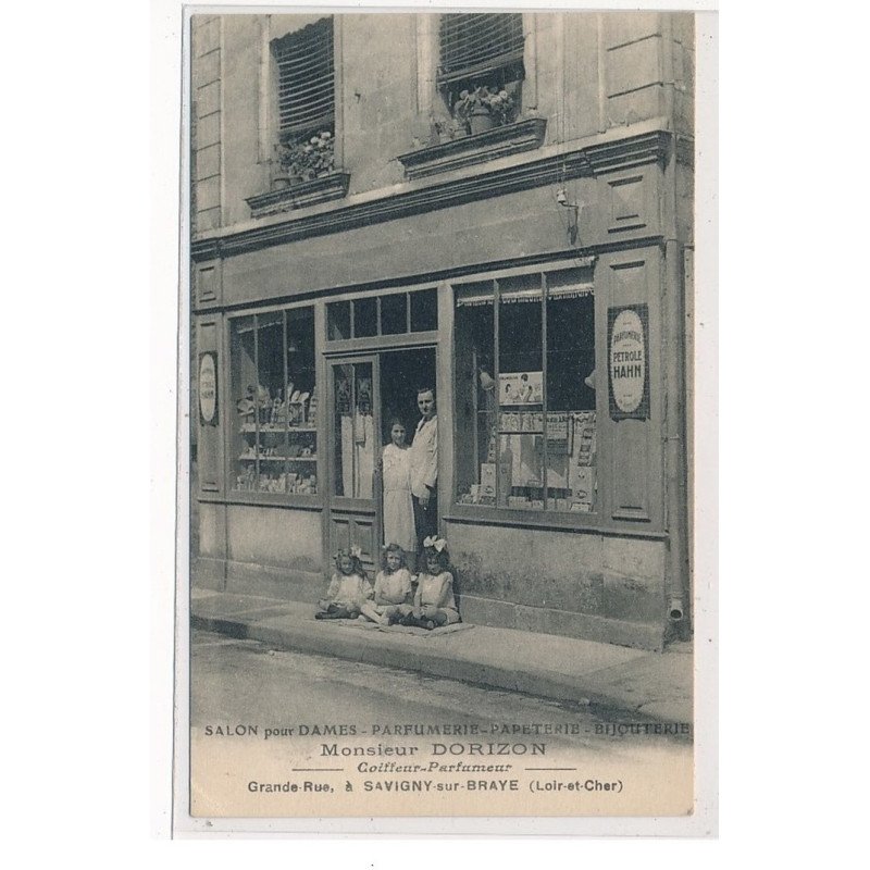 SAVIGNY-sur-BRAYE : salon pour dames parfumerie papeterie bijouterie coiffeur parfumeur - tres bon etat