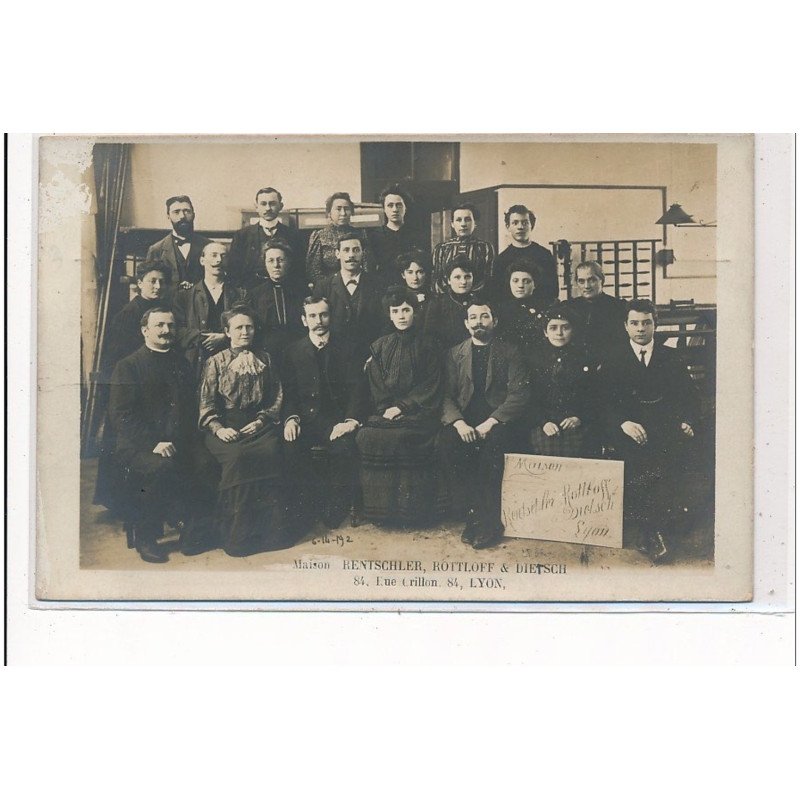 LYON : maison rentschler rottloff  dietsch, tissus - tres bon etat