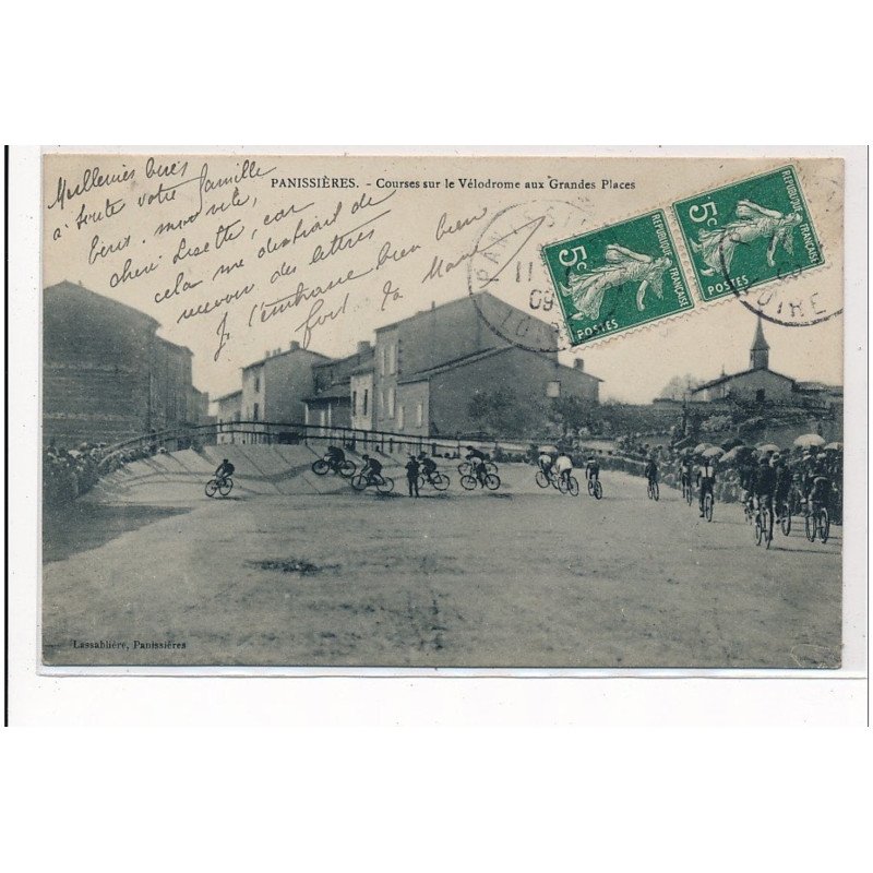 PANISSIERES : courses sur le velodrome aux grandes places - tres bon etat