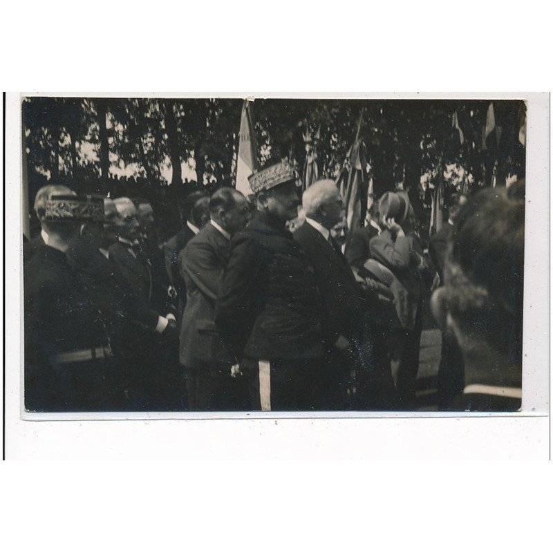 VERNEUIL-sur-AVRE : militaires - tres bon etat