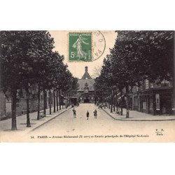 PARIS - Avenue Richerand et Entrée principale de l'Hôpital Saint Louis - très bon état
