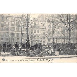 PARIS - La Foire à la Ferraille - très bon état
