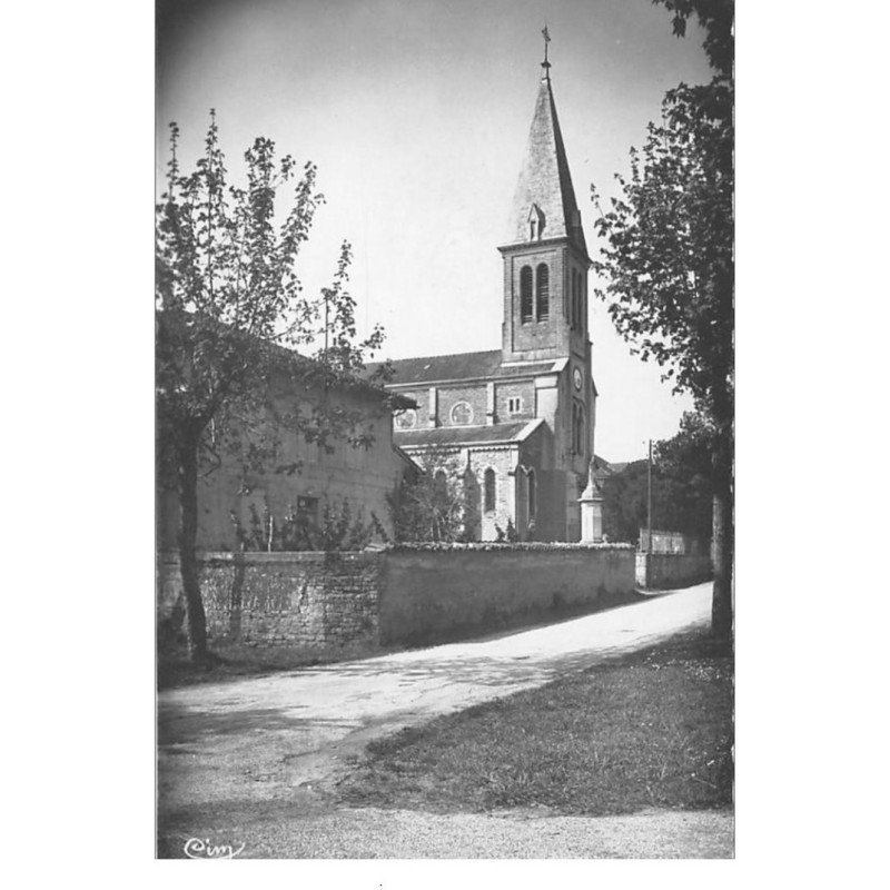 St-JULIEN-sur-REYSSOUZE : l'eglise - tres bon etat