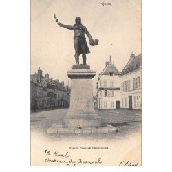 GUISE : statue camille desmoulins - etat