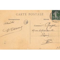 BOHAIN : hotel de ville - tres bon etat