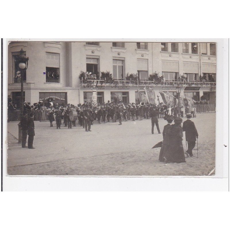 TROUVILLE : carte photo de la fête des fleurs 1910 - très bon état