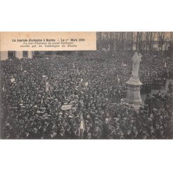 Fête Nationale de Jeanne d'Arc à NANTES - 8 Mai 1921 - La Cour d'honneur du Grand Séminaire - très bon état