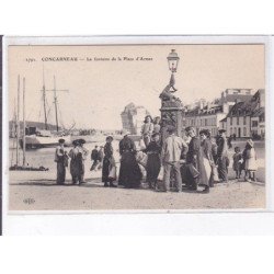 CONCARNEAU: la fontaine de la place d'armes - très bon état