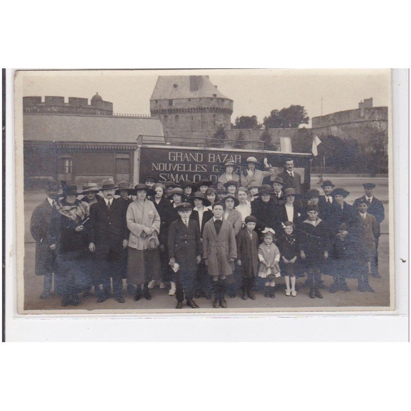 SAINT MALO : carte photo d'un camion du Grand Bazar - Nouvelles Galleries - très bon état
