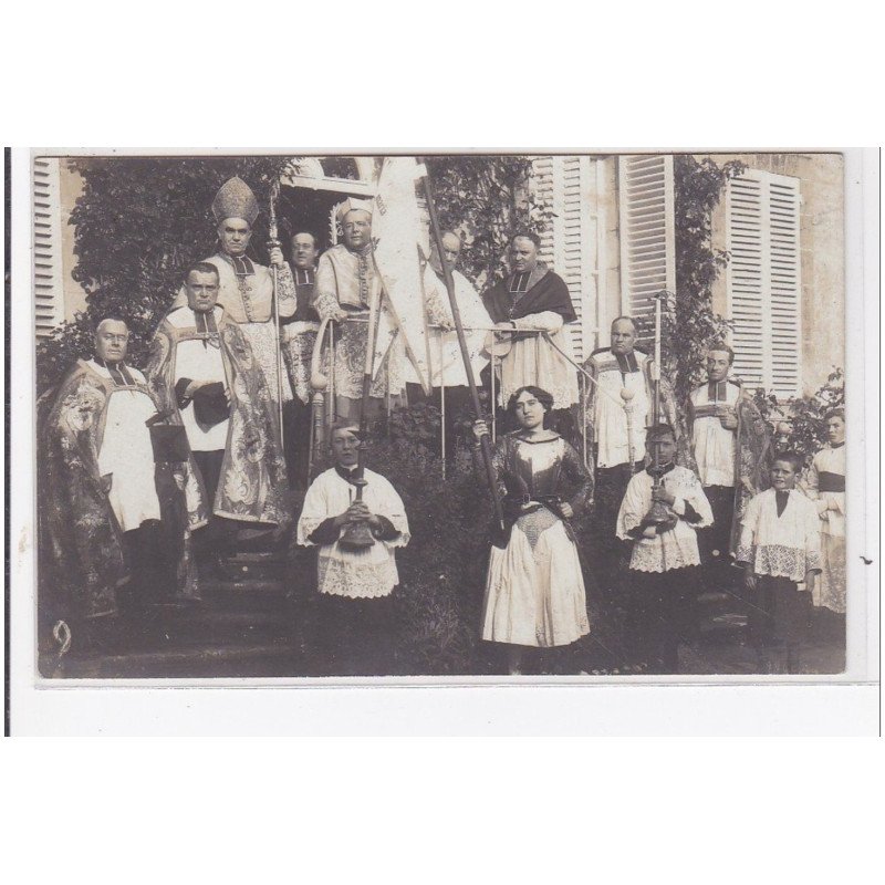 BRETEVILLE L'ORGUEILLEUSE : fete religieuse - très bon état