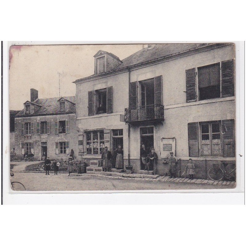 PERONVILLE : """"le petit parisien"""", boutique - état (traces)