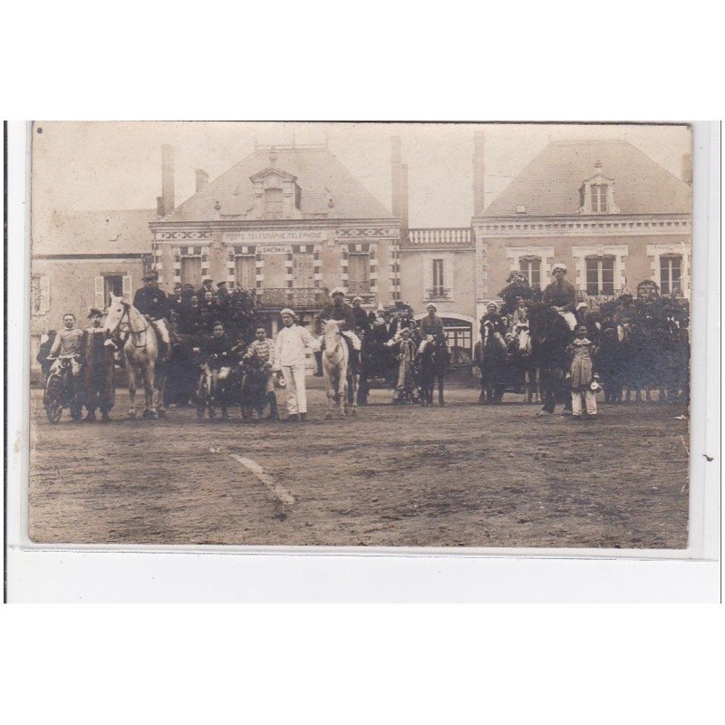 CLUIS : carnal, fete - très bon état