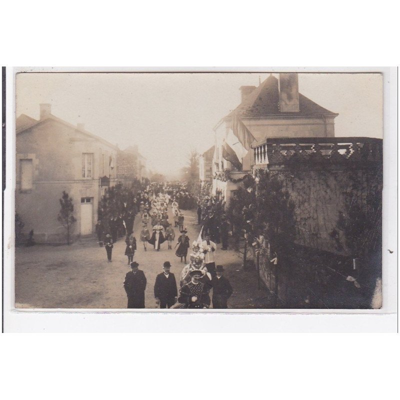 SAINT MACAIRE-du-BOIS : fete jeanne d'arc - très bon état