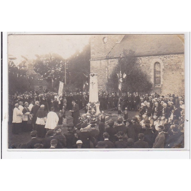 St-PATRICE-de-CLAIDS : monument aux morts, événement - très bon état