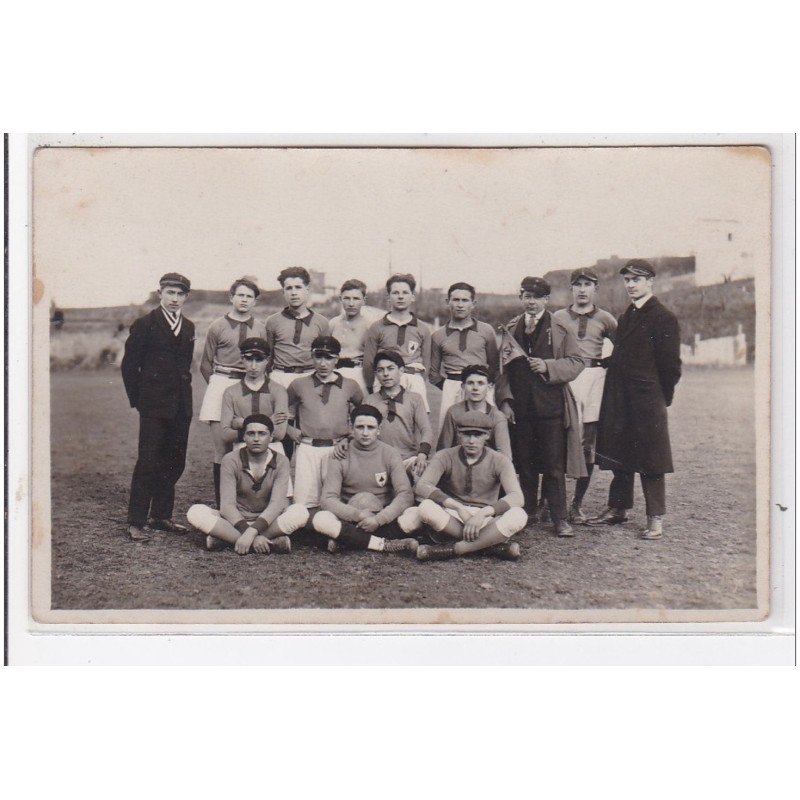 CLERMONT-FERRAND : equipe de football - état
