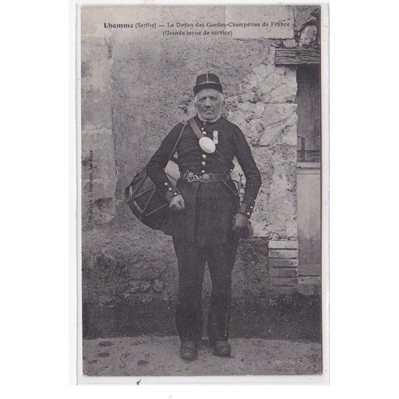 LHOMME : le doyen des gardes-champetres de france (grande tenue de service) - état
