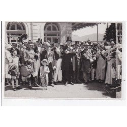 REMIREMONT : groupe de personnes - très bon état