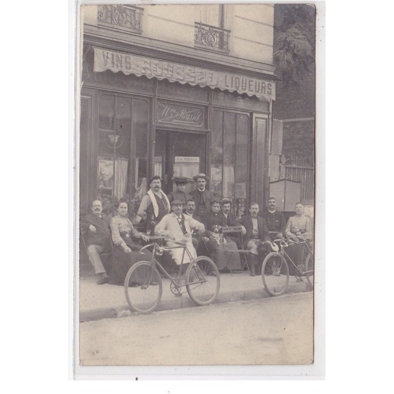 PUTEAUX : roussel, vins, liqueurs, personnages - très bon état