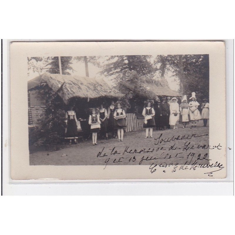 LIVAROT : carte photo de la kermesse en 1922 - très bon état LIVAROT : carte photo de la kermesse en 1922 - très bon état