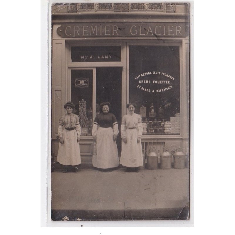 PARIS 8EME : Carte photo du crêmier-glacier LAMY au 10 rue de la Tremoaille - bon état (un coin plié)