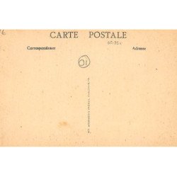 THOISSEY : rue du general marchand, cafe du bon coin - tres bon etat