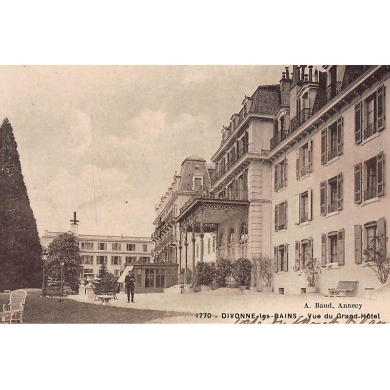 DIVONNE-les-BAINS : le grand hotel - tres bon etat