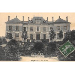 REYRIEUX : la mairie - tres bon etat