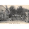 CHAUNY : l'escalier des promenades - tres bon etat