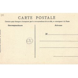 BOURGFONTAINE : ancien couvent de chartreux la porte à clous vue exterieure - tres bon etat