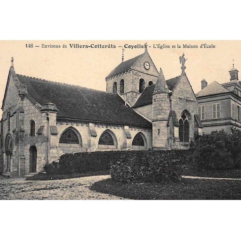 COYOLLES : l'eglise et la maison d'ecole - tres bon etat