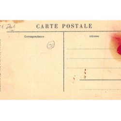 LA FERTE-MILON : ancienne porte de la ville haute - etat