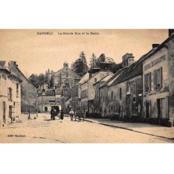 GANDELU : la grande rue et la mairie - etat