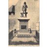 LA FERTE-MILON : statue de racine, enfant inauguré 2 oct 1910 - tres bon etat