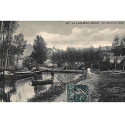 LA FERTE-MILON : les bords du canal - tres bon etat