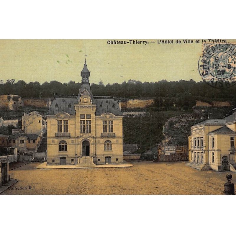 CHATEAU-THIERRY : l'hotel de ville et le theatre - etat