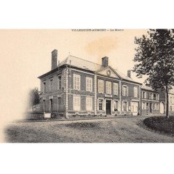 VILLEQUIER-AUMONT : la mairie - tres bon etat